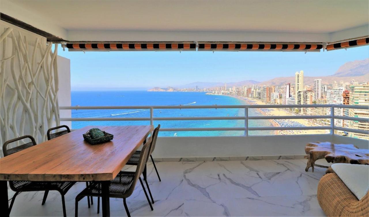 Luxurious 2-Bedroom Apt With Stunning Views, 1St Line On Levante Beach, Бенидорм Екстериор снимка