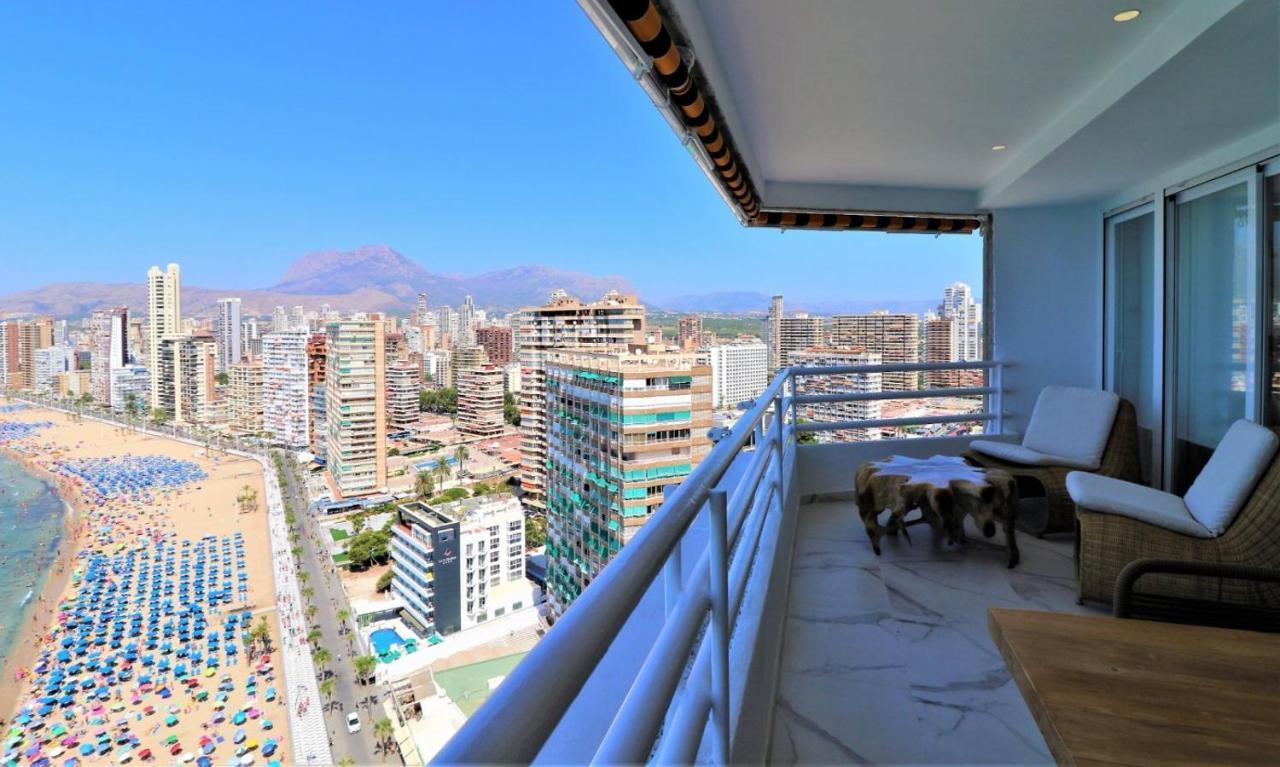 Luxurious 2-Bedroom Apt With Stunning Views, 1St Line On Levante Beach, Бенидорм Екстериор снимка